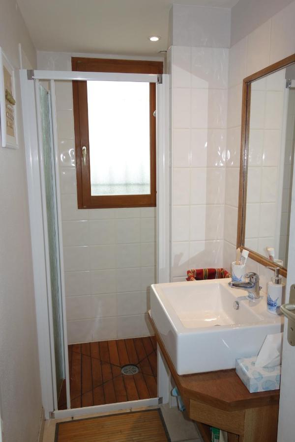Maison Sur La Colline Cheminee Wifi Proche Thermes オーバン エクステリア 写真